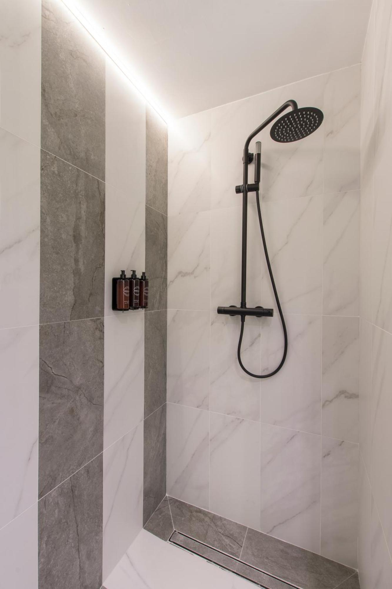 Rs Boutique Apartments Alicante Bagian luar foto
